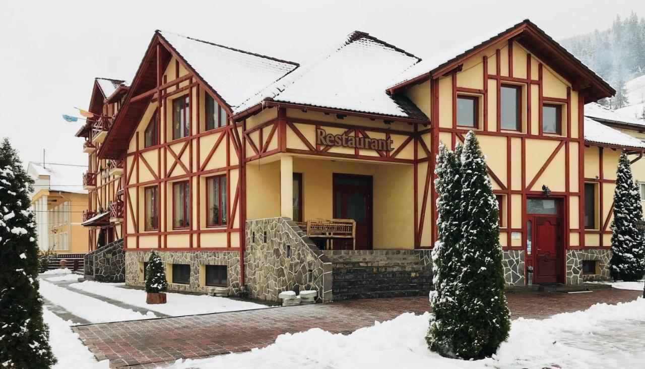 Hotel Csillag Panzio à Lunca de Jos  Extérieur photo