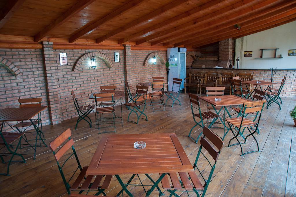 Hotel Csillag Panzio à Lunca de Jos  Extérieur photo