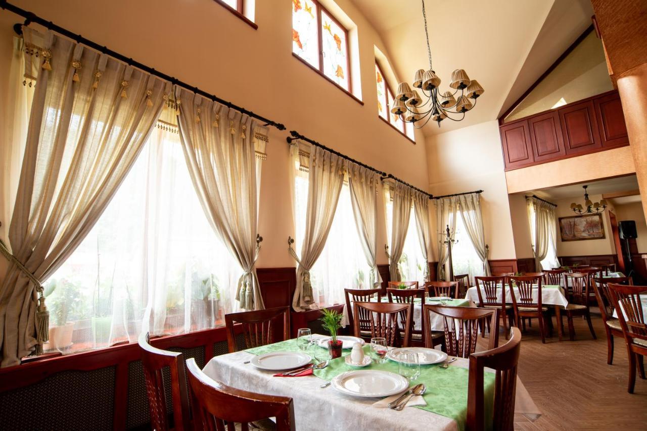 Hotel Csillag Panzio à Lunca de Jos  Extérieur photo
